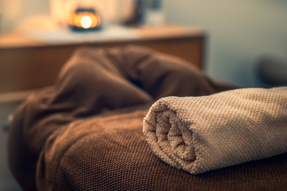 Wie wählst du die richtige Massageliege aus? Der Profi-Ratgeber für Masseure und Therapeuten